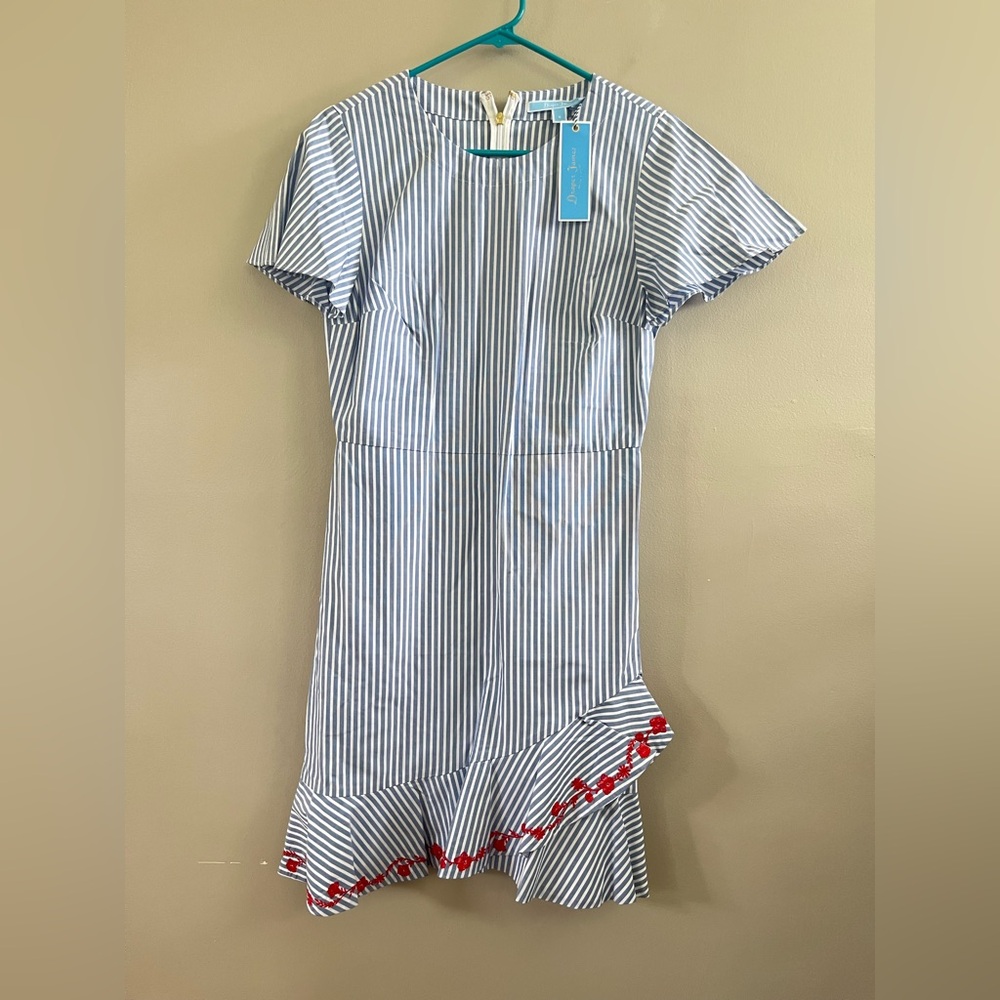 Draper James Embroidered Faux Wrap Dress Blue White Stripes Ruffle Size 6‎ - Picture 7 of 7